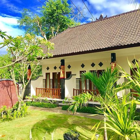 Nusa Garden Homestay 누사 렘봉안 외부 사진