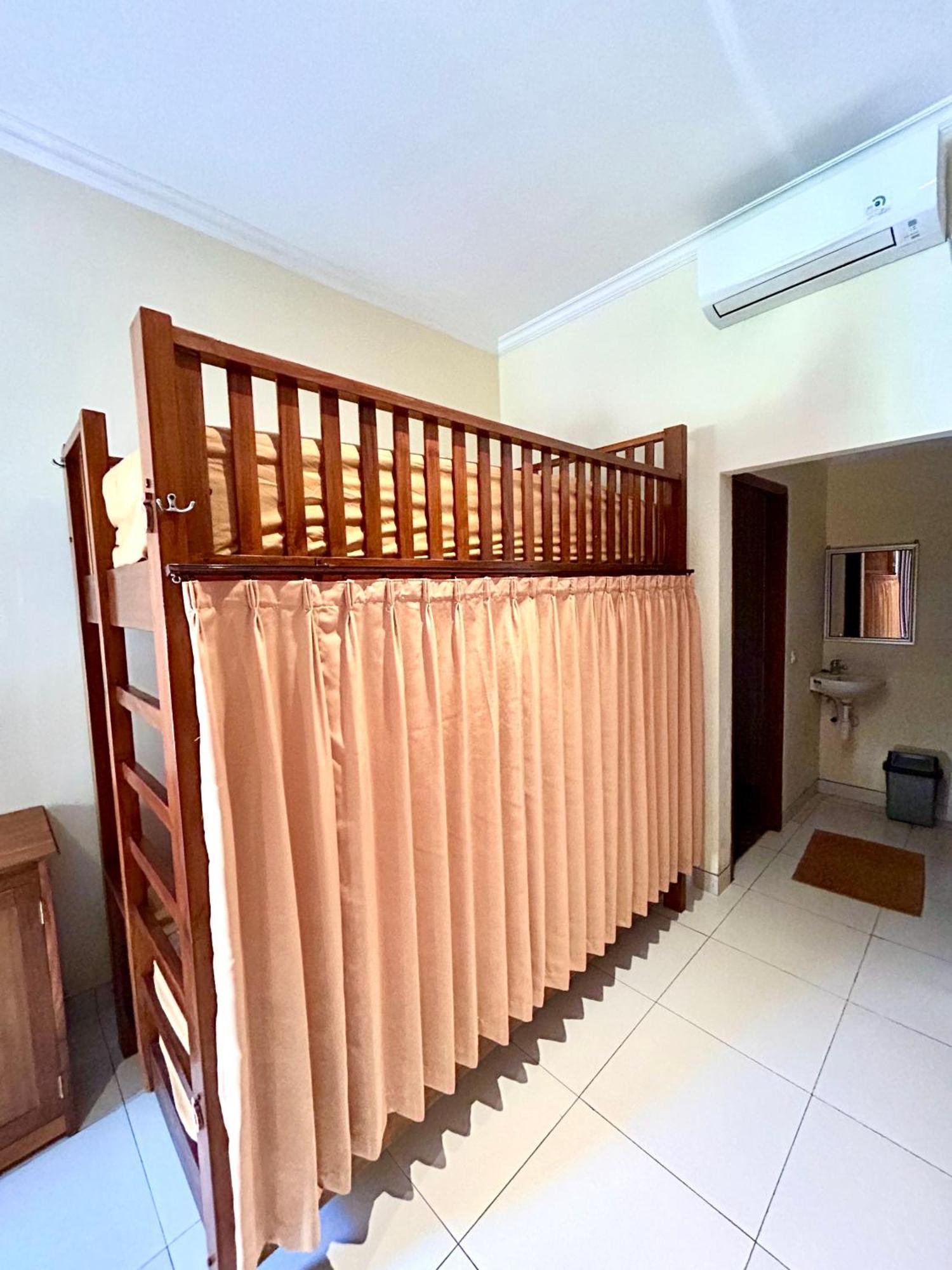 Nusa Garden Homestay 누사 렘봉안 외부 사진